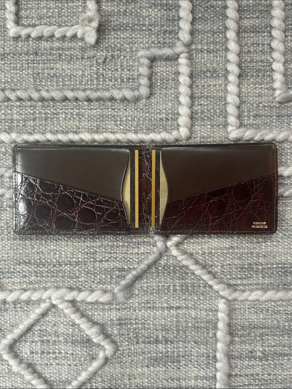 NWT Amity Men's Dark Brown Bi-Fold Wallet/Cardholder - Vintage Item from the 80s